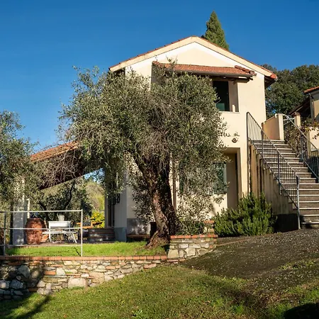 Lantgård Il Monticello Sarzana